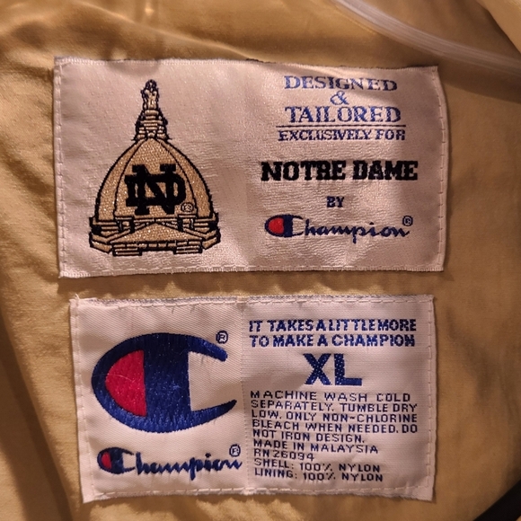 Vintage Champion Notre Dame Embroidered Windbreaker Jacket Mens Size XL Full Zip - Picture 6 of 7